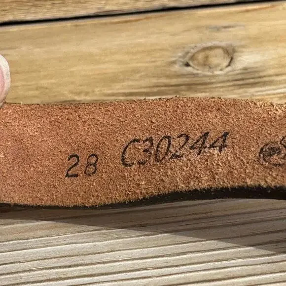 Justin Boots Brown Belt with Silver Buckle - Picture 4 of 10